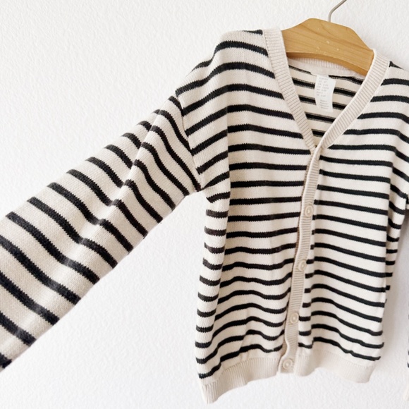 H&M Cardigan - Picture 6 of 6